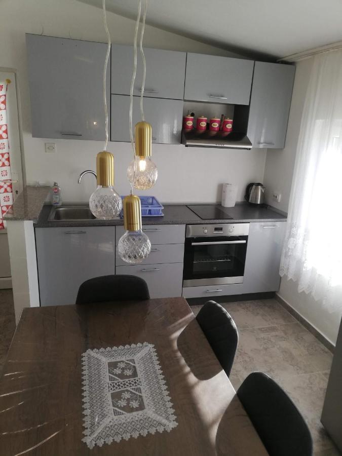 Apartman Kety Vir Dış mekan fotoğraf